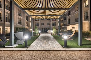 Courtyard walkway