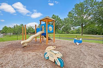 Playground at windsor kingstowne