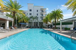 Pembroke Pines apartment for rent - Salt water Swimming Pool at Windsor at Pembroke Gardens, Pembroke Pines, Florida