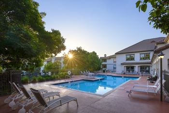 Luxurious pool
