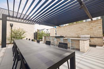 Outdoor kitchen