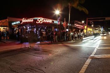 Located minutes from atlantic avenue (the ave) in downtown delray beach
