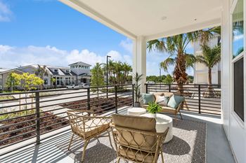 Screened-in* balcony or patio