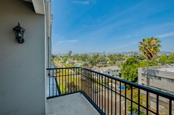 Amenities-balconies