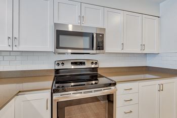 Stainless steel ge appliances and built-in microwaves