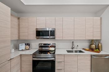 Upscale finishes at windsor ludlam trail in miami, fl.