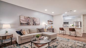 9-10 Foot ceilings