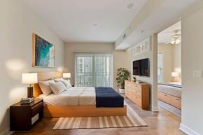 Atlanta apartment for rent - Bedroom at Windsor Brookhaven, 305 Brookhaven Ave. Atlanta, GA