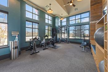 Yoga/spin studio
