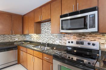 Tile backsplash in kitchen