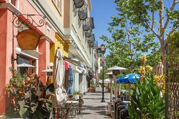 Steps from santana row and westfield valley fair, featuring upscale retail, dining, and nightlife