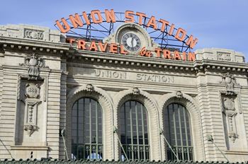 Enjoy seamless access to all of colorado with union station just a 15-minute walk away. Hop on a train to golden, centennial, thornton, westminster, the airport, and beyond