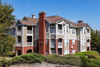 Windsor vinings apartment building