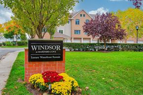 Edgewater apartment for rent - Front signage at Windsor at Mariners, NJ, 07020