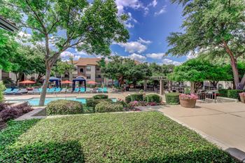 Courtyard garden space