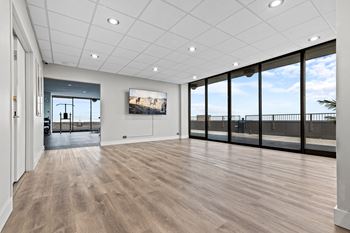 24-Hour rooftop fitness center and yoga studio