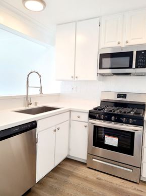 Pasadena apartment for rent - Annandale Terrace Apartments