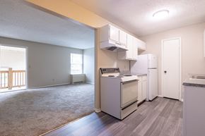 Olathe apartment for rent - Bavarian Village - 1Bed - Kitchen