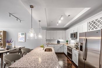 Quartz countertops *
