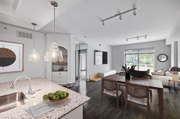 Hardwood & tile flooring