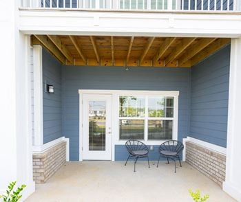 Private patio/balcony