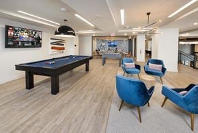Orlando apartment for rent - game room