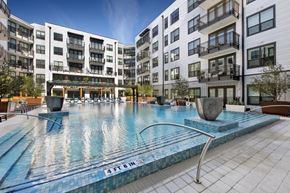Tampa apartment for rent - pool
