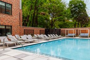 Chatham apartment for rent - the swimming pool at our hotel at The Ivy, Chatham, 07928