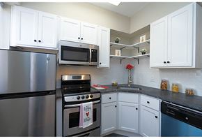 Washington apartment for rent - New Kitchen Renovation