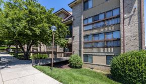 Washington apartment for rent - our apartments offer a walkway to the side of the building