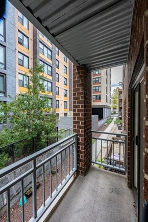 Washington apartment for rent - Private balcony