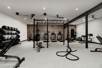 24/7 Fitness center