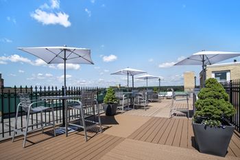 Rooftop terrace/ sundeck