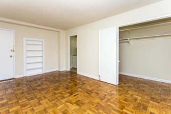 Studio apartment entryway