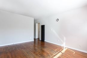 Atlanta apartment for rent - 1295 west natural light