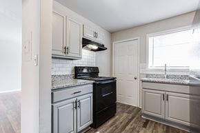 Atlanta apartment for rent - 1295 west atlanta renovated kitchen