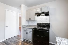 Atlanta apartment for rent - 1295 west renovated atlanta apartments