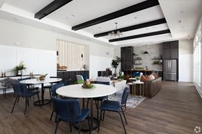 Orlando apartment for rent - Dining and livingat Century Vista Palms, Orlando, Florida
