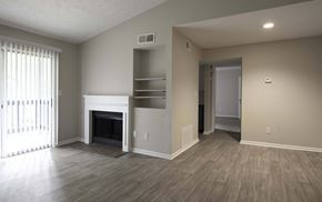 Roswell apartment for rent - Living room at Enclave at Roswell, Roswell, Georgia