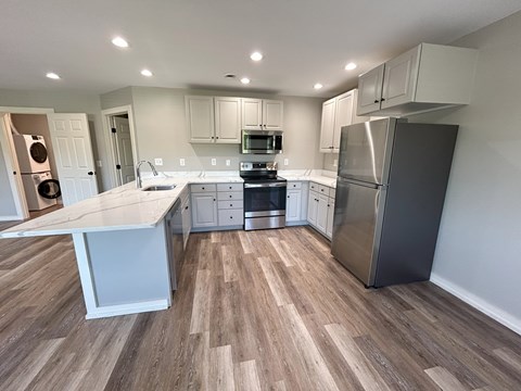 Floor plan for 2 beds, 1 bath, 1150 sqft