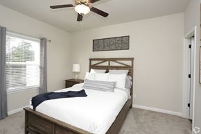 Augusta apartment for rent - Model apartment bedroom with bedroom set at Highborne apartments Augusta, GA