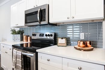 Fully-equipped kitchen