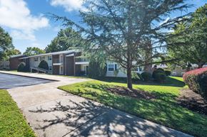 High Point apartment for rent - Exterior Willow Woods