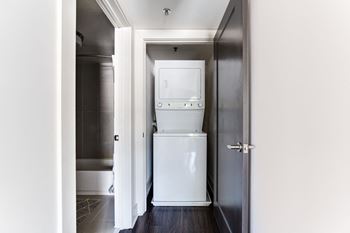 Efficient laundry area 