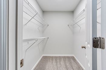 Walk-in closet