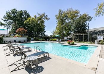 Sparkling swimming pool