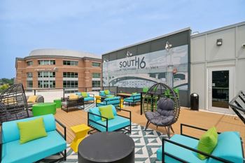 Rooftop deck