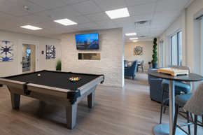 Quincy apartment for rent - Billiard Room