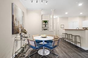 Durham apartment for rent - Dining area at Alden Place at South Square, Durham