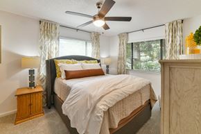 Roswell apartment for rent - Bedroom with a bed at 1900 Rosemont, Roswell, 30076